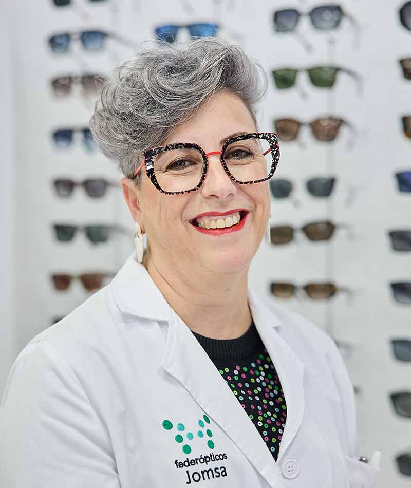 esther-equipo-optica-jomsa